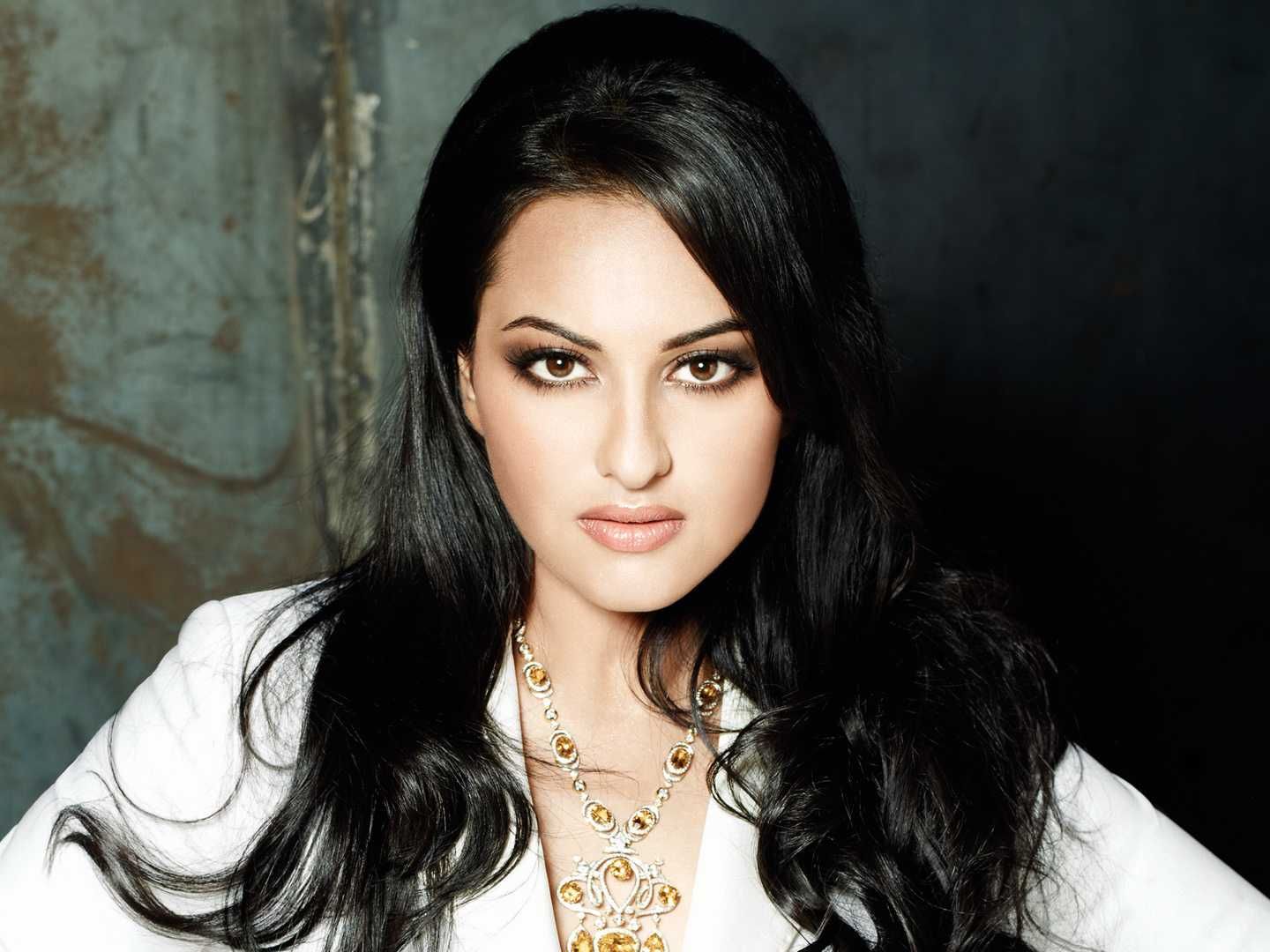 Sonakshi Sinha